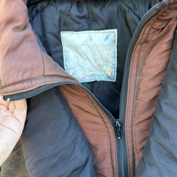 Retro Puffer Bomber Jacket - Picture 4 of 4